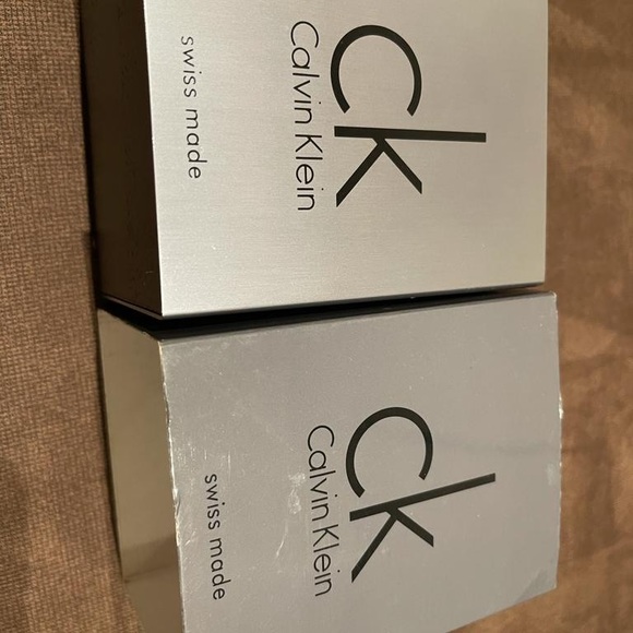 New luxury watch - Picture 2 of 3